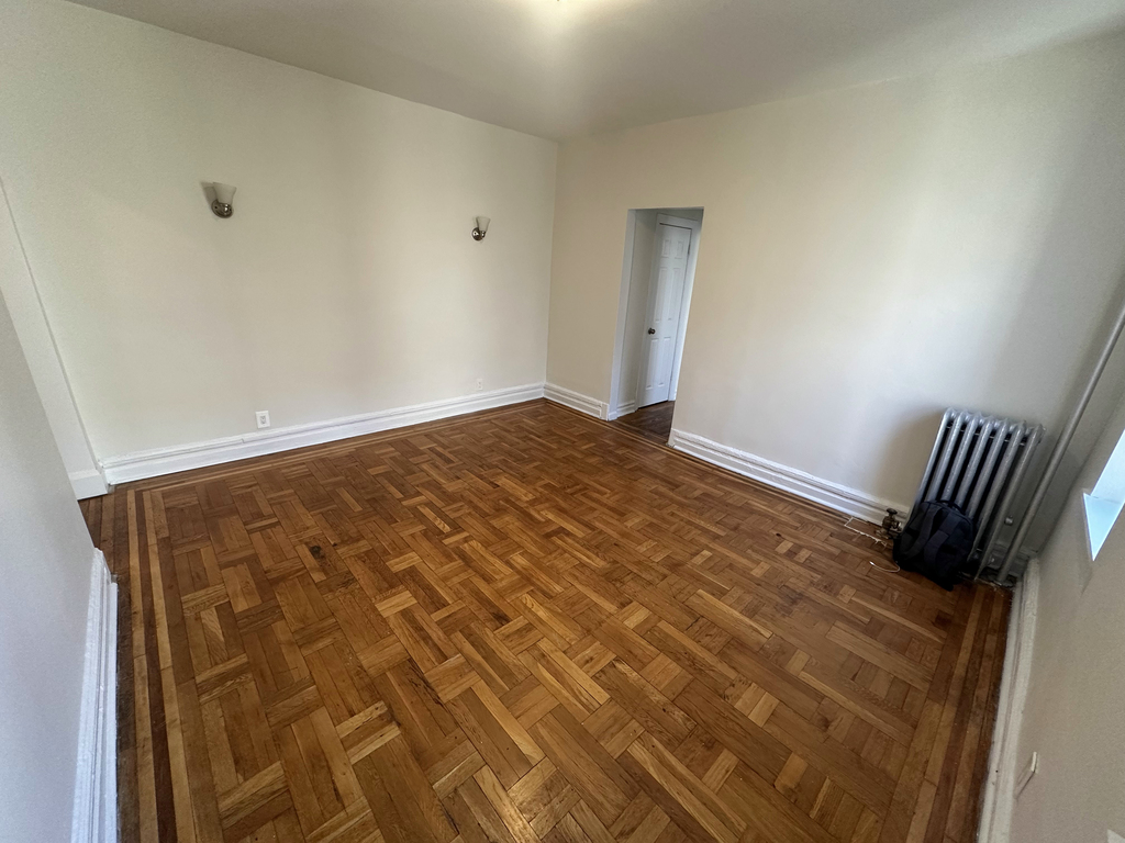 3105 Decatur Avenue - Photo 10