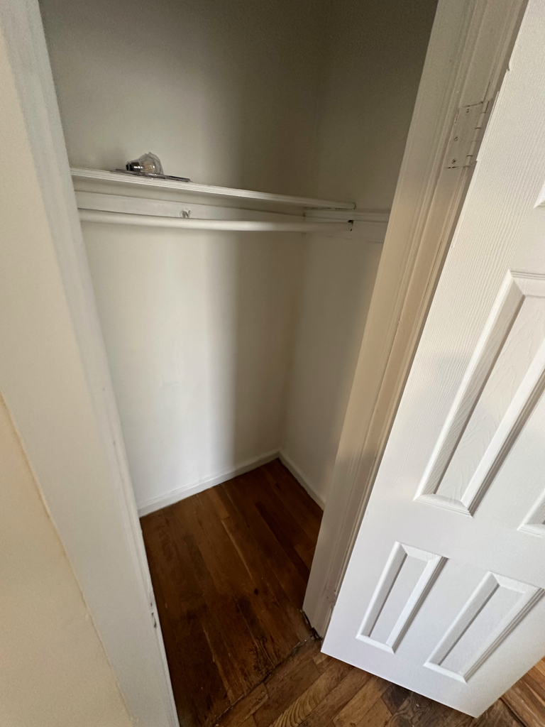 3105 Decatur Avenue - Photo 7
