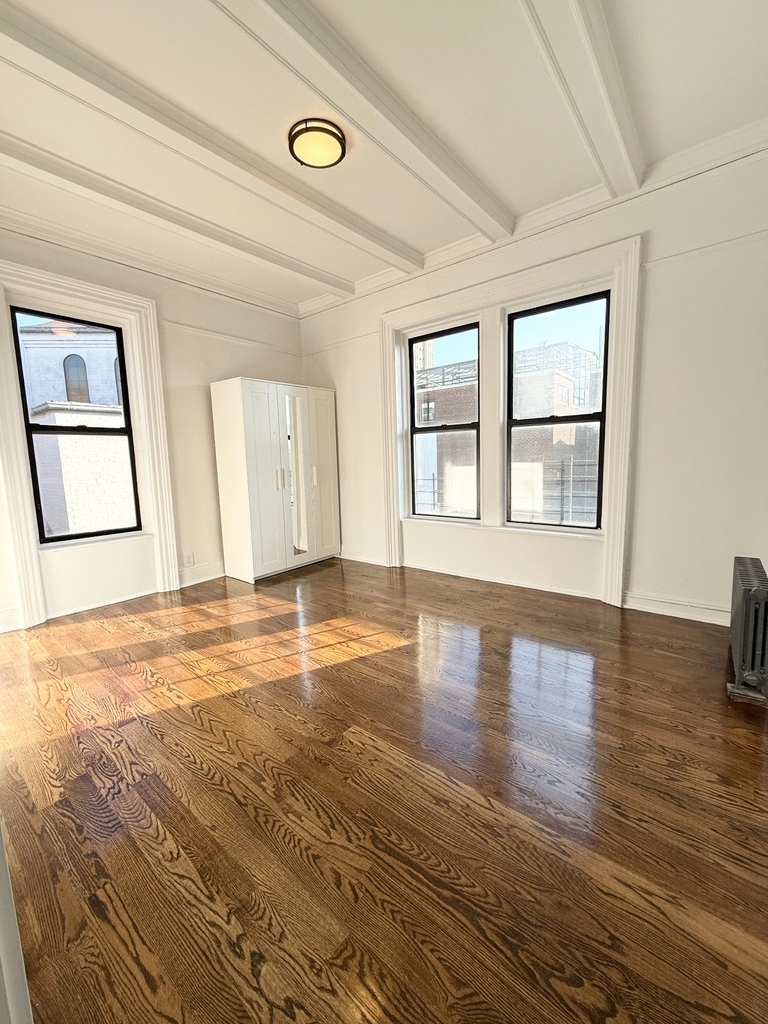 660 West 180th Street - Photo 0