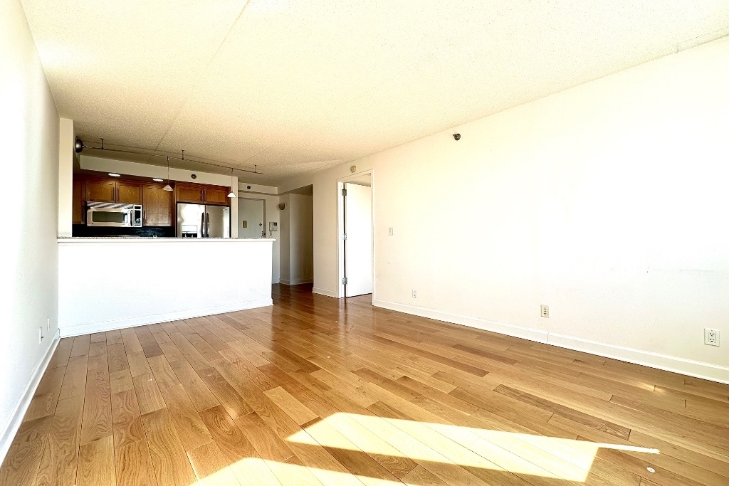 53 Boerum Pl - Photo 2