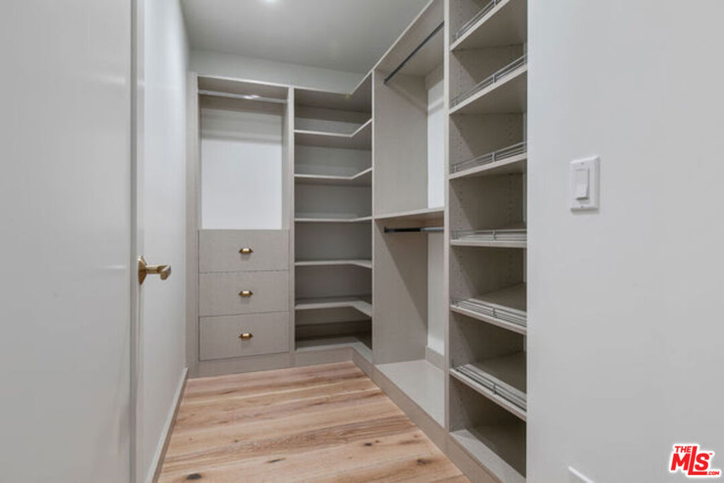 8417 W 1st Street - Photo 10