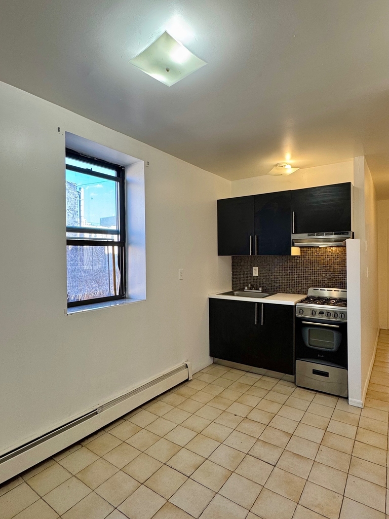 2148 2nd Avenue - Photo 7