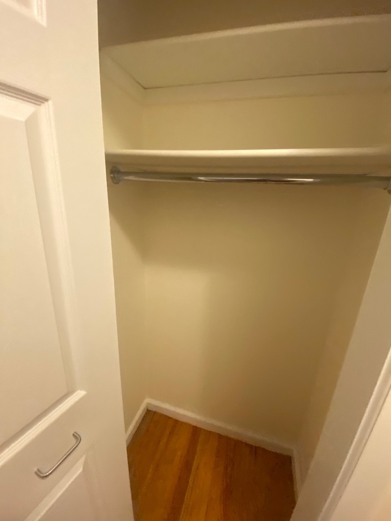 East 91st Street - Photo 7