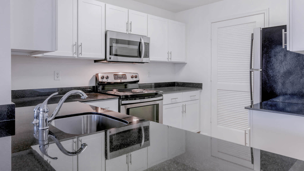 2201 Mill Road - Photo 3