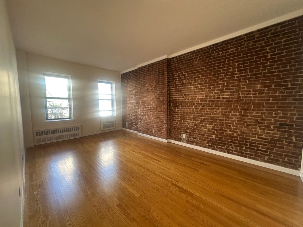 306 East 91st Street - Photo 0