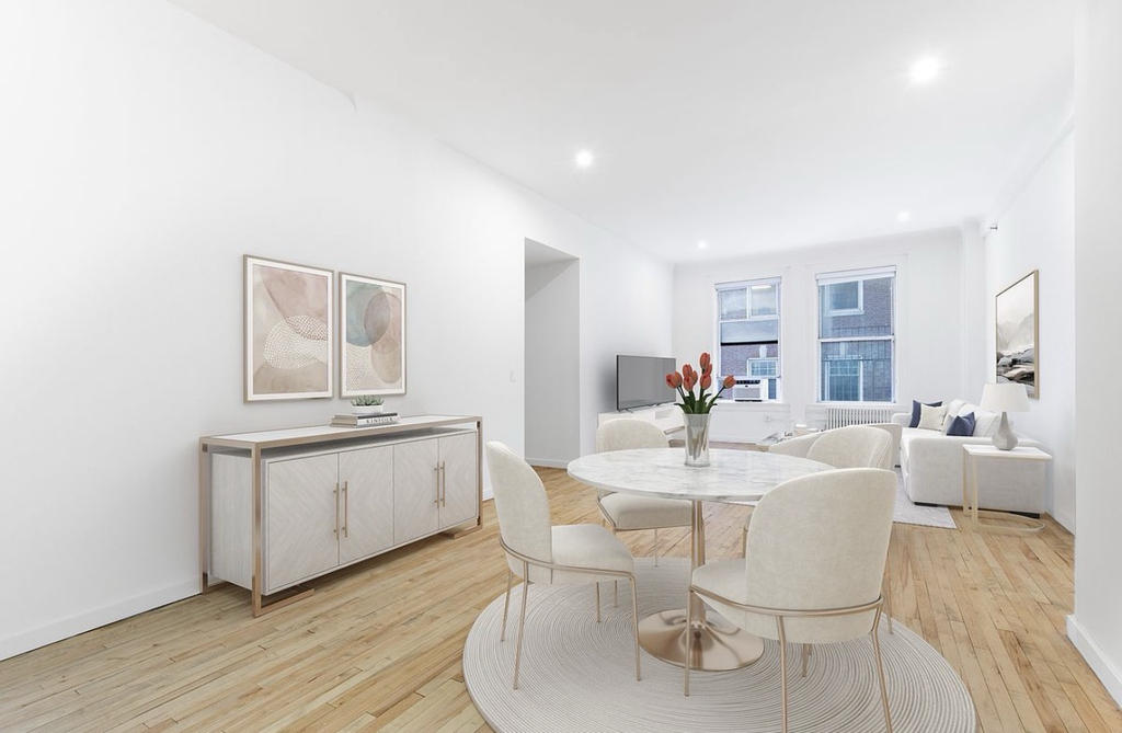 135 William Street - Photo 1