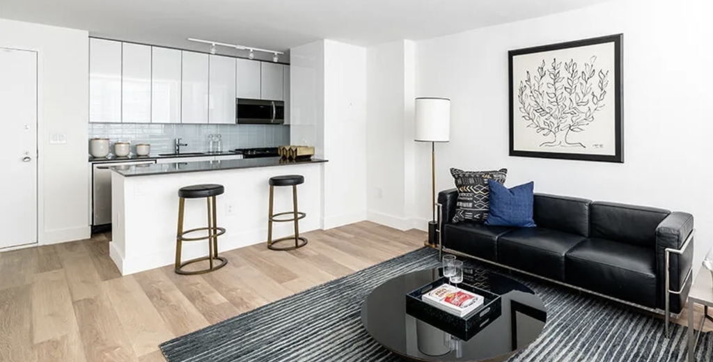 444 West 35th Street - Photo 2