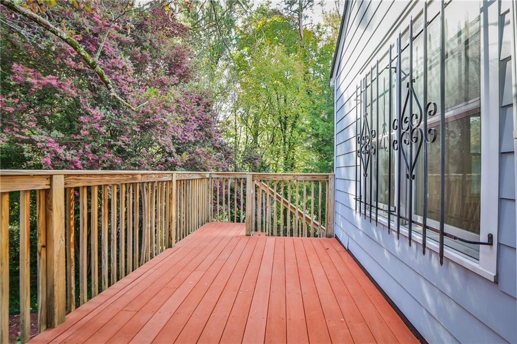 1454 Catherine Street - Photo 14