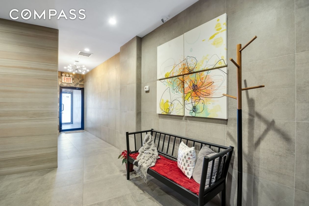 179 Woodpoint Rd - Photo 12