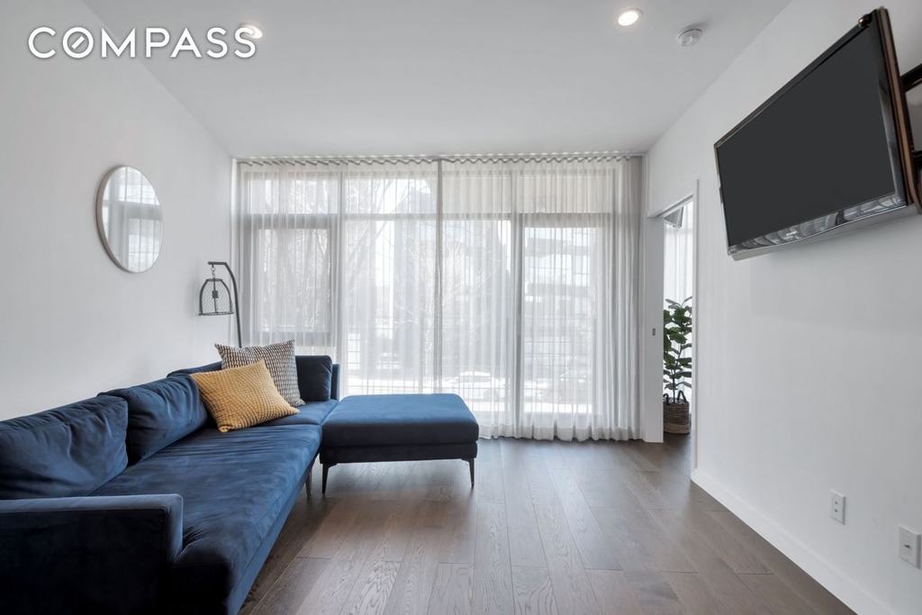 179 Woodpoint Rd - Photo 1