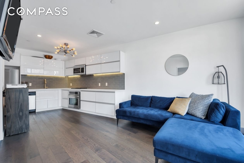 179 Woodpoint Rd - Photo 7