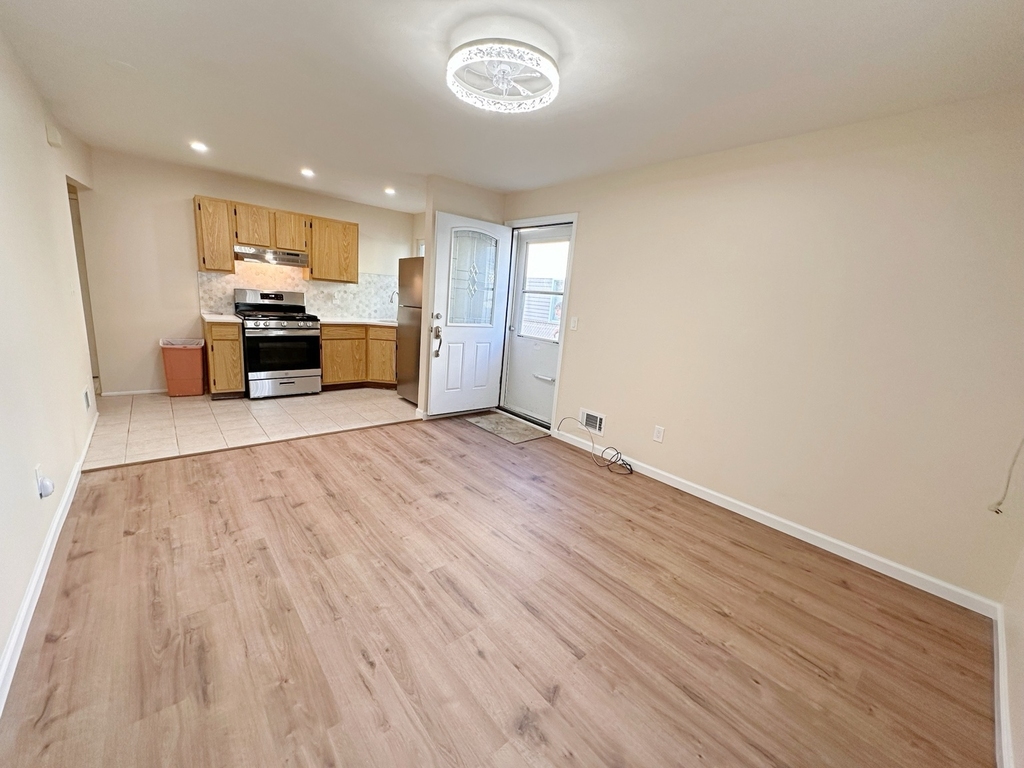 Correll Avenue and Gervil Street - Photo 2