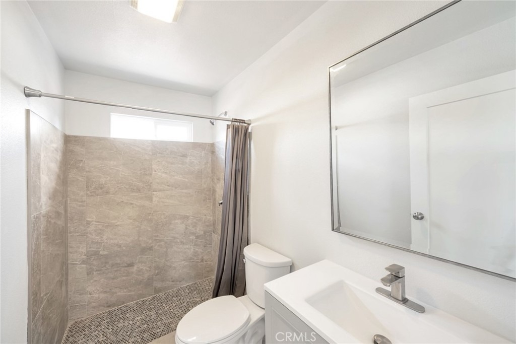 17609 Covello Street - Photo 10