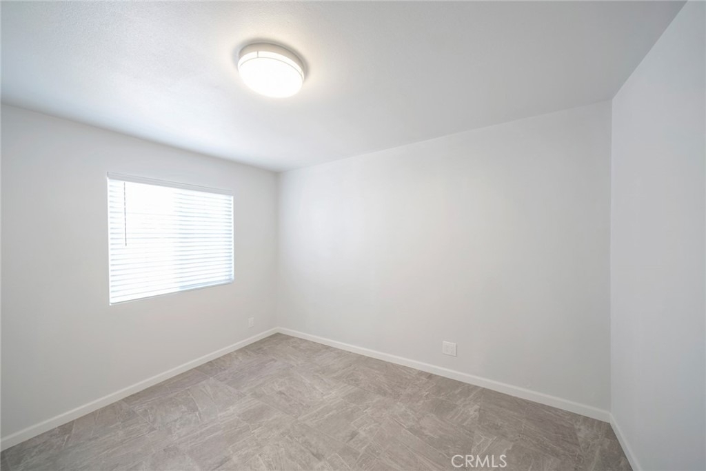 17609 Covello Street - Photo 11