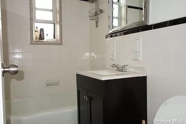 63-45 Saunders Street - Photo 6