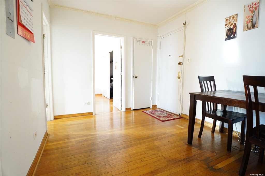 63-45 Saunders Street - Photo 5