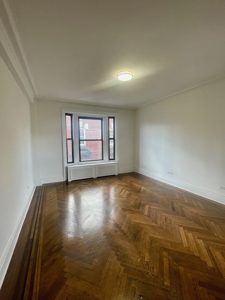 166 West 72nd Street - Photo 5