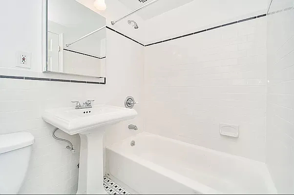 306 East 91st Street - Photo 6