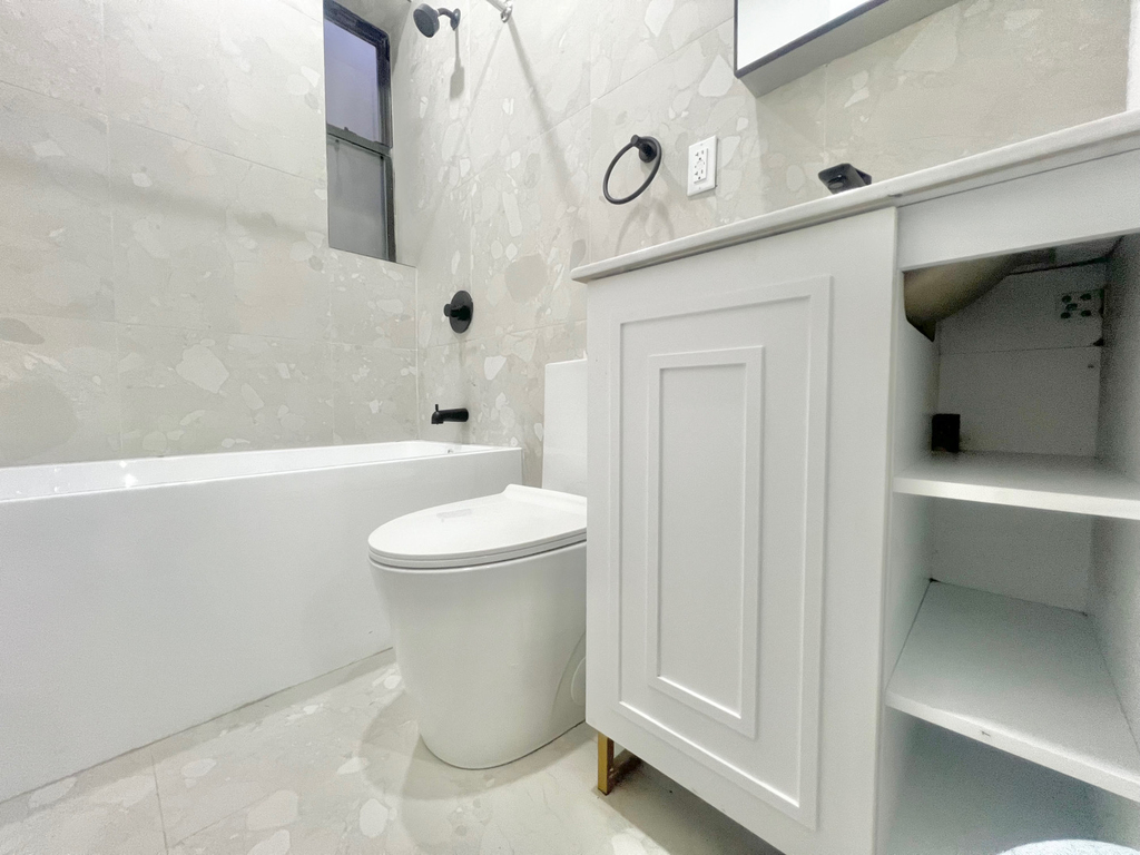1332 Sterling Place - Photo 5