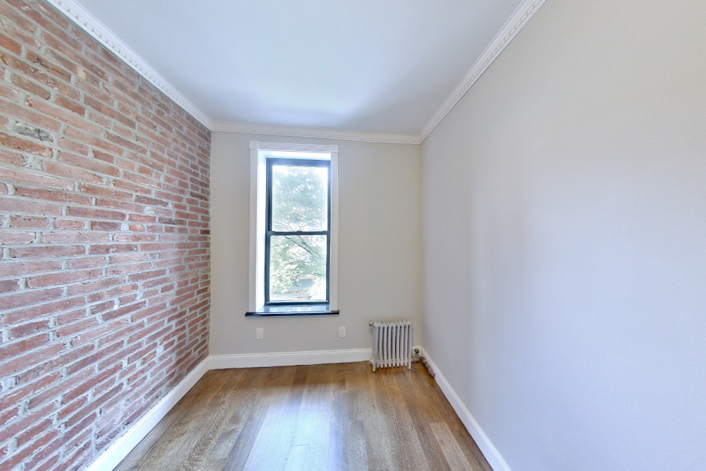 434 West 52nd Street - Photo 1