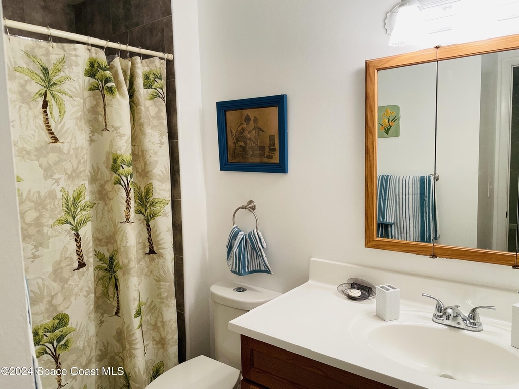 159 Queens Court - Photo 10