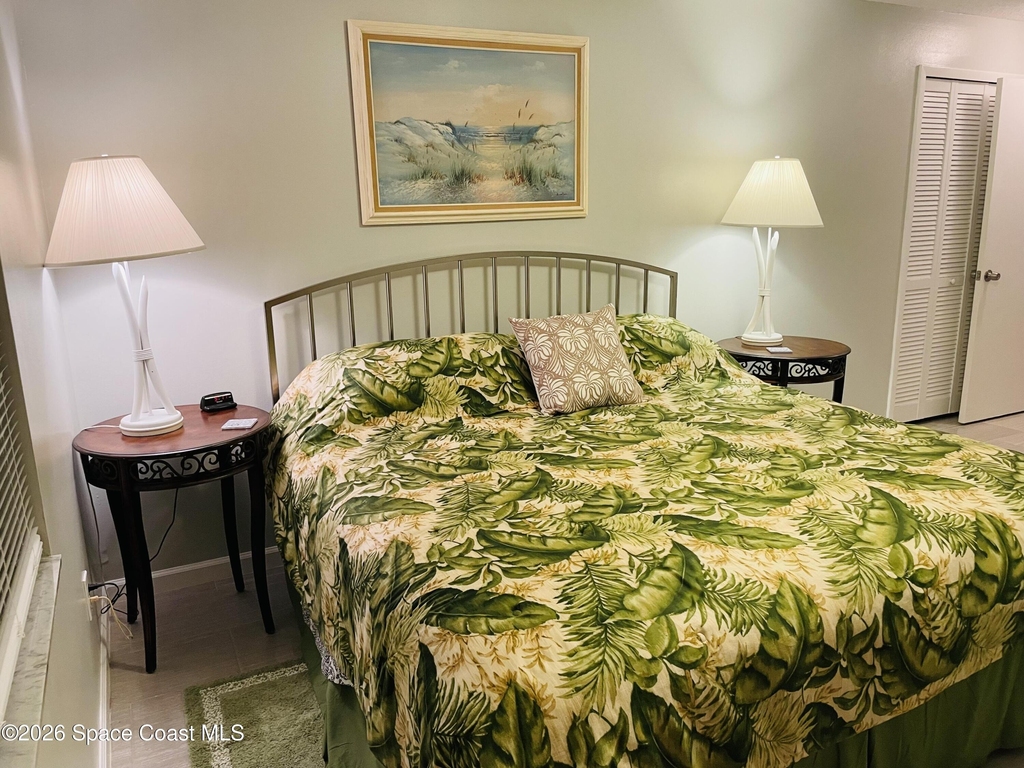 159 Queens Court - Photo 10