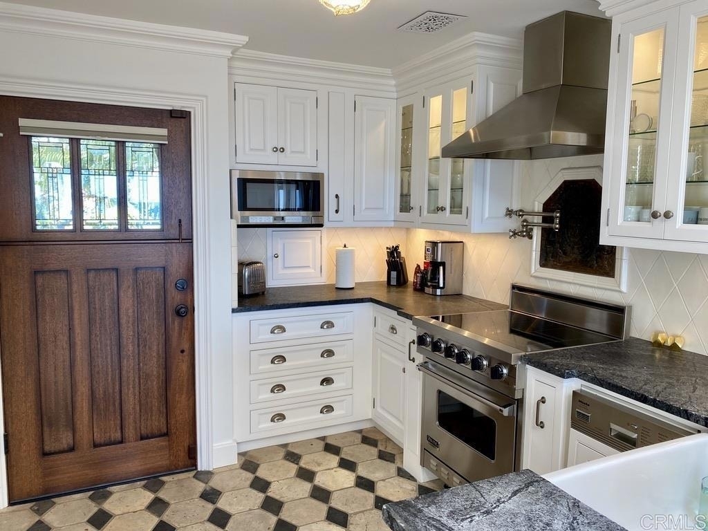 1558 Camino Del Mar - Photo 2