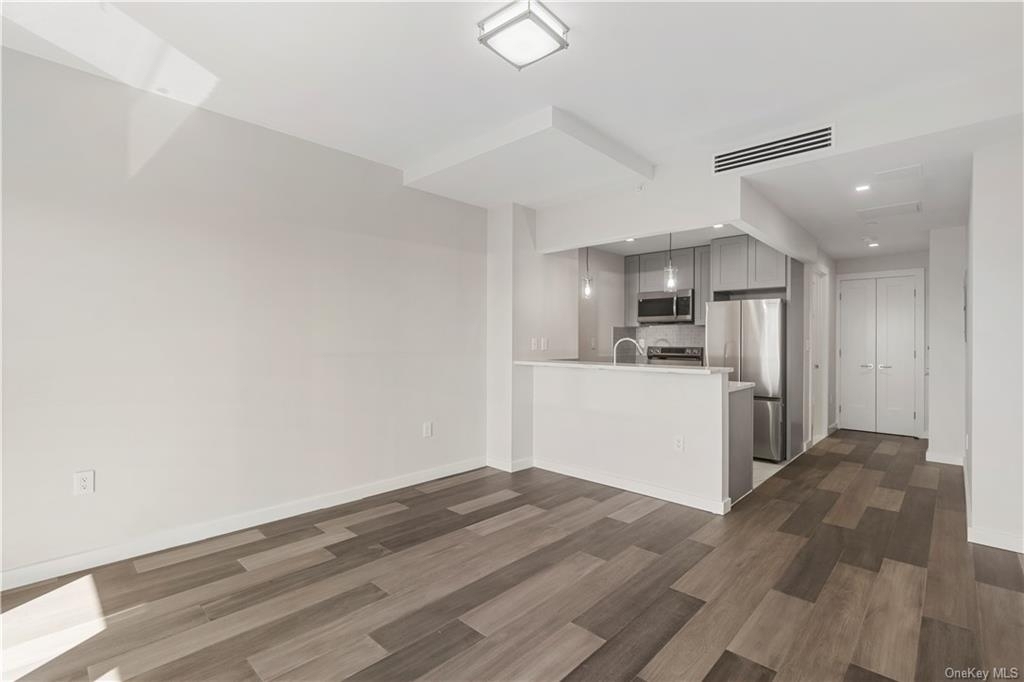 112 Seaman Avenue - Photo 13