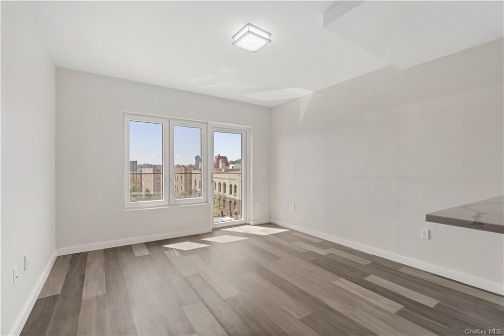 112 Seaman Avenue - Photo 14