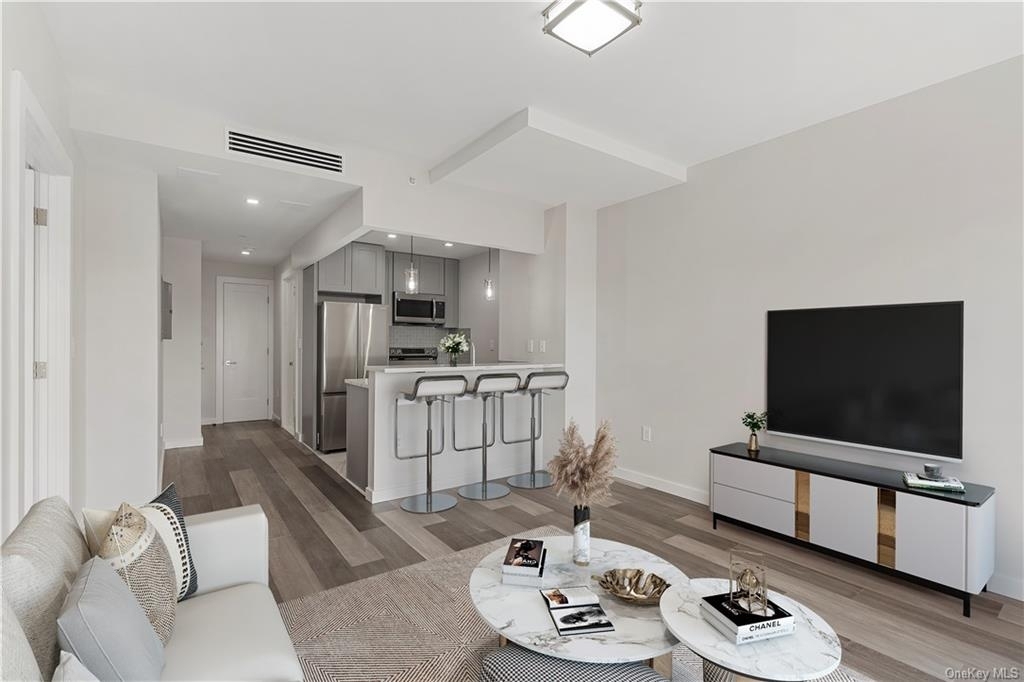 112 Seaman Avenue - Photo 12