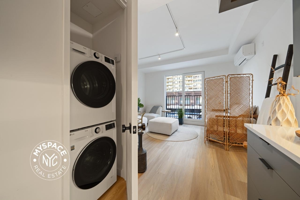 931 Carroll Street - Photo 10