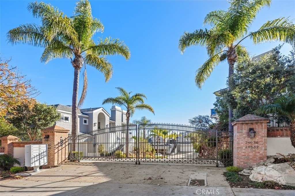24536 Santa Clara Avenue - Photo 62