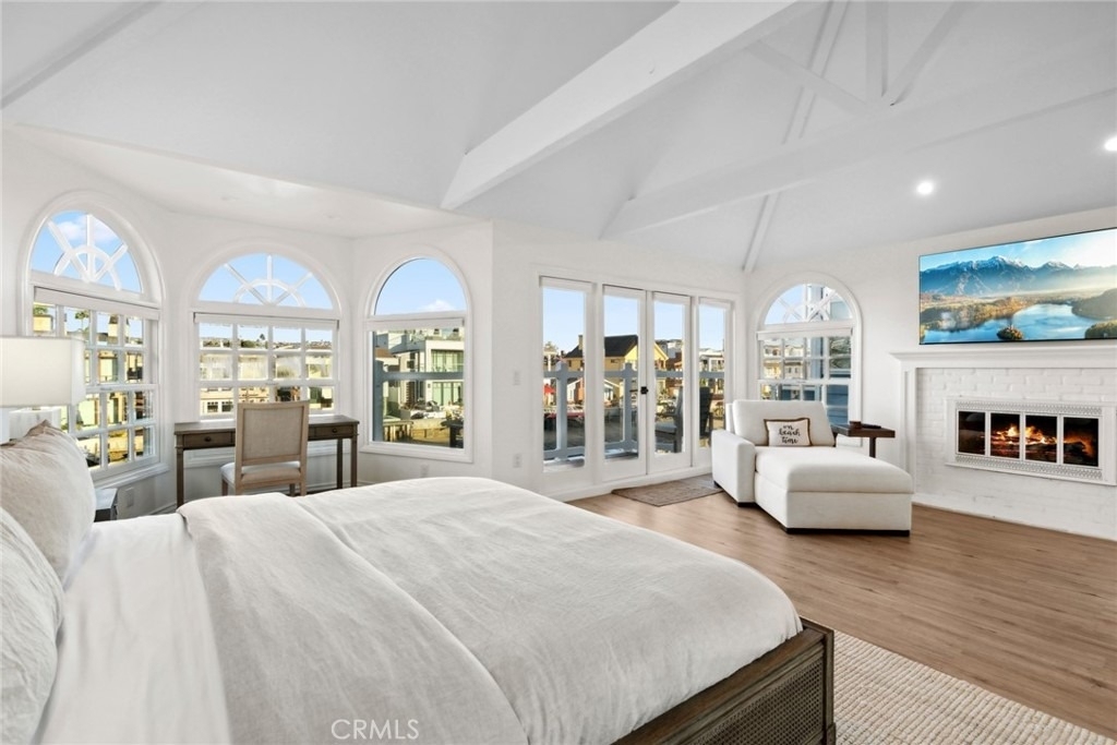 125 Grand Canal - Photo 19