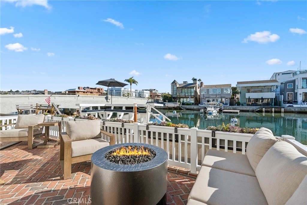 125 Grand Canal - Photo 3