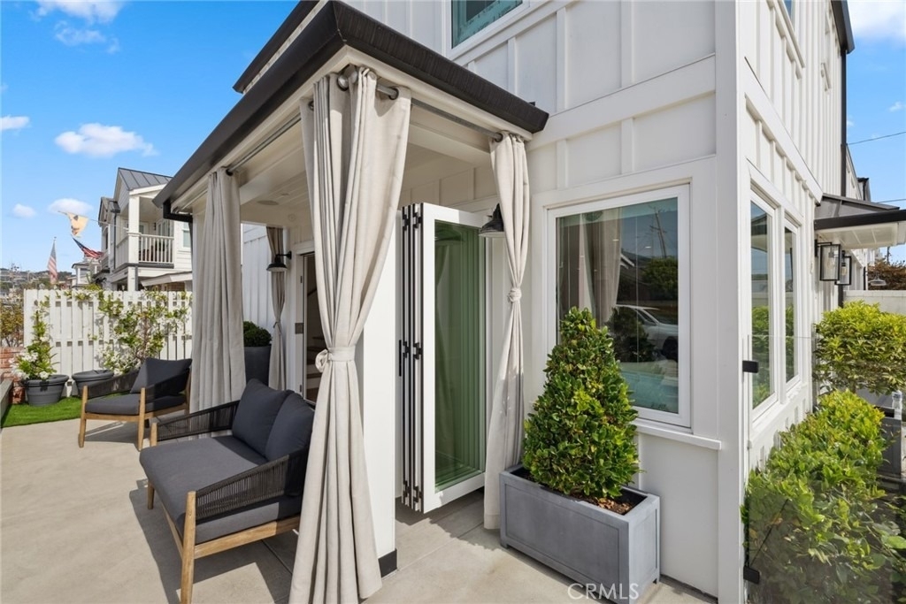 300 Coral Avenue - Photo 24