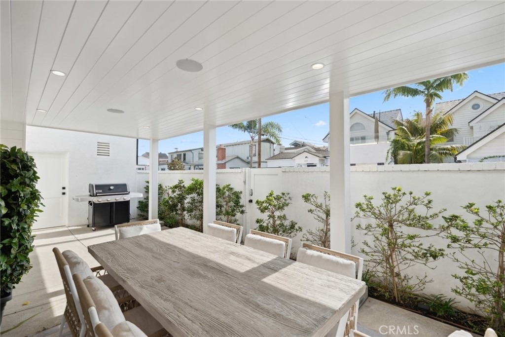 300 Coral Avenue - Photo 12