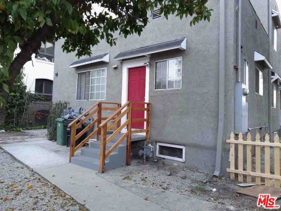 1981 Estrella Avenue - Photo 1