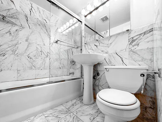 East 58th Street /2nd Ave - Photo 7