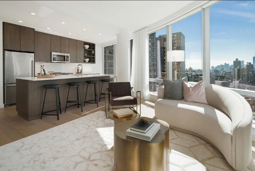 Third Avenue - Photo 0