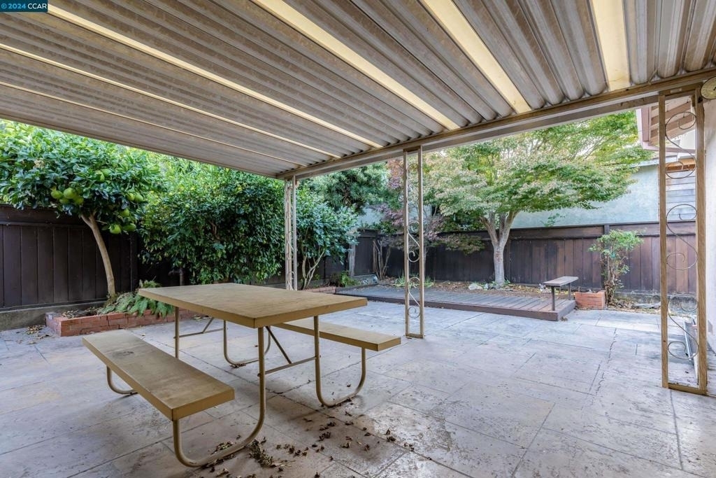 2315 Hoytt Ct - Photo 35