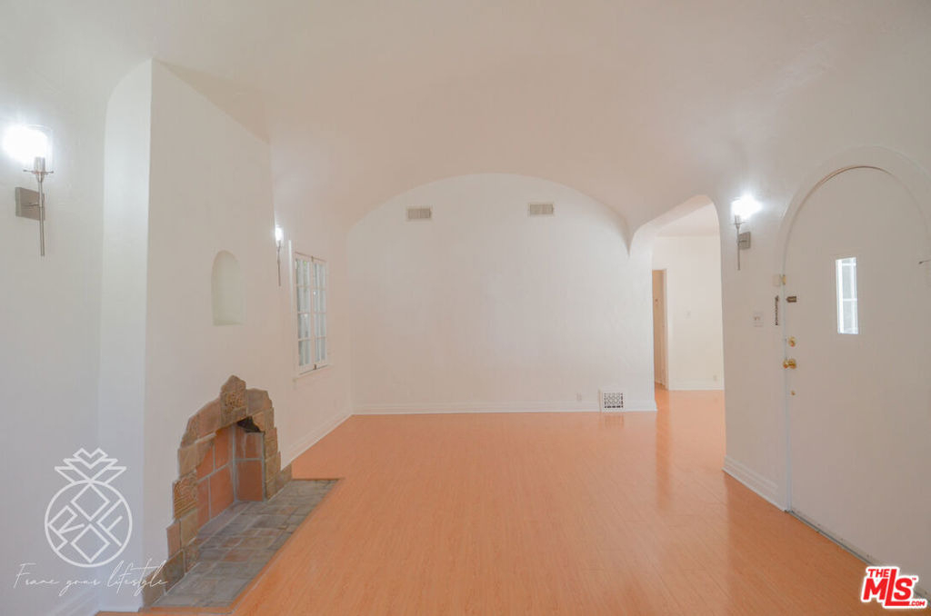 1845 Midvale Avenue - Photo 13