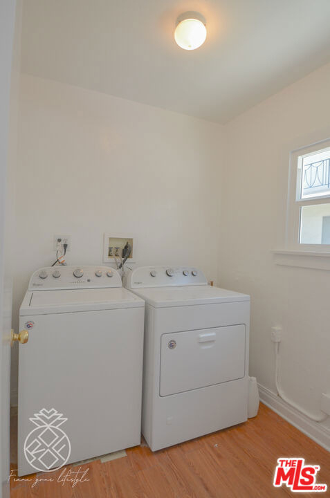 1845 Midvale Avenue - Photo 39