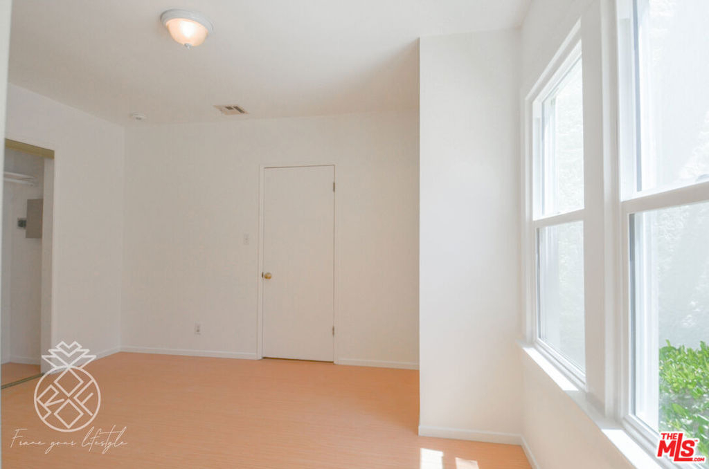 1845 Midvale Avenue - Photo 20