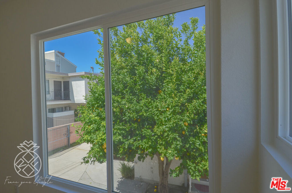 1845 Midvale Avenue - Photo 57