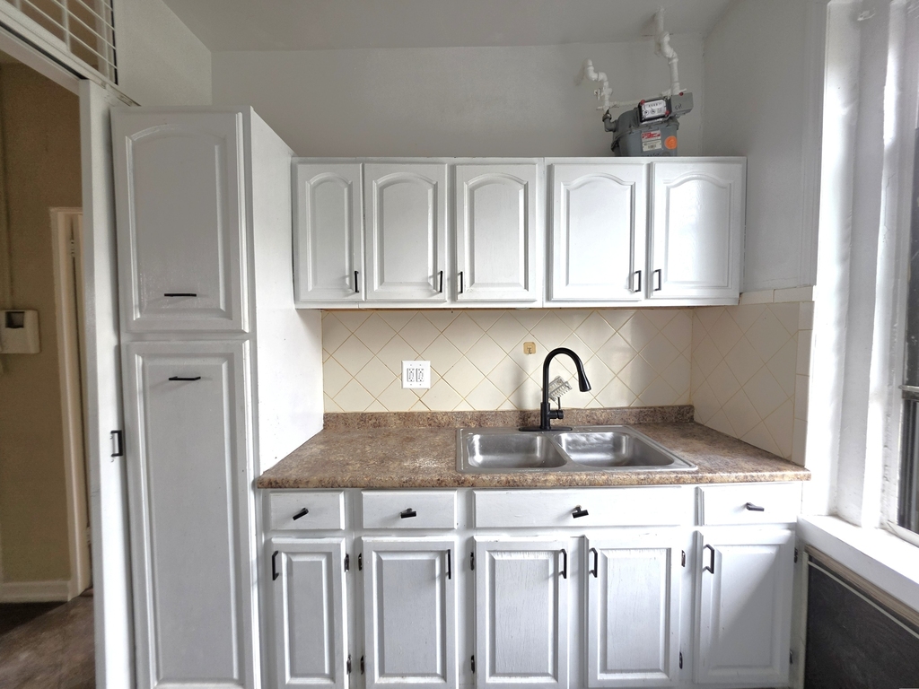21-77 33rd Street - Photo 1