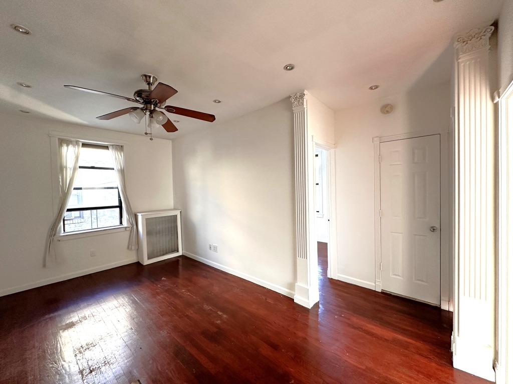 21-15 33rd Street - Photo 5