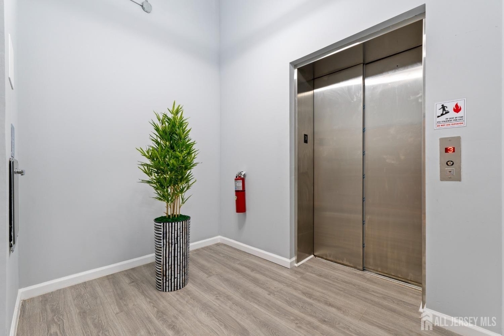 226 New Brunswick Avenue - Photo 4