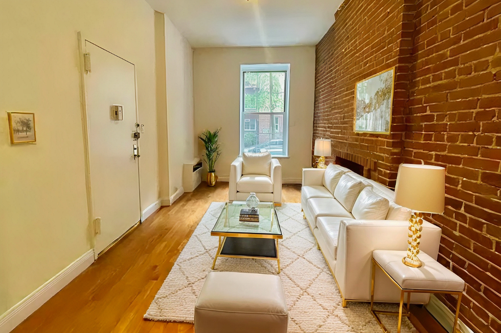 536 East 89th Street - Photo 0