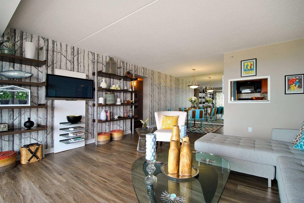 555 Brush Street - Photo 8