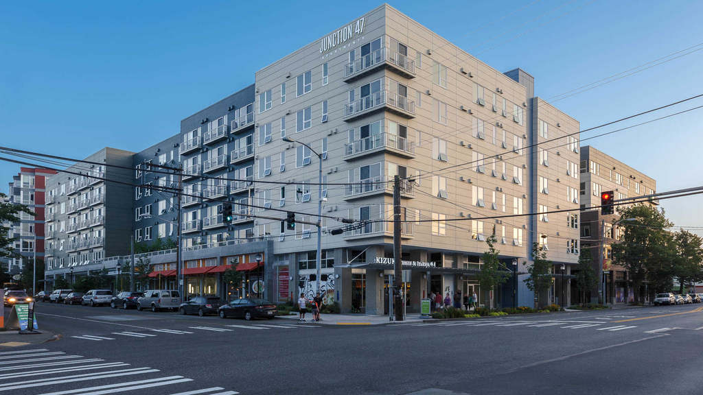 4715 42nd Ave Sw - Photo 11
